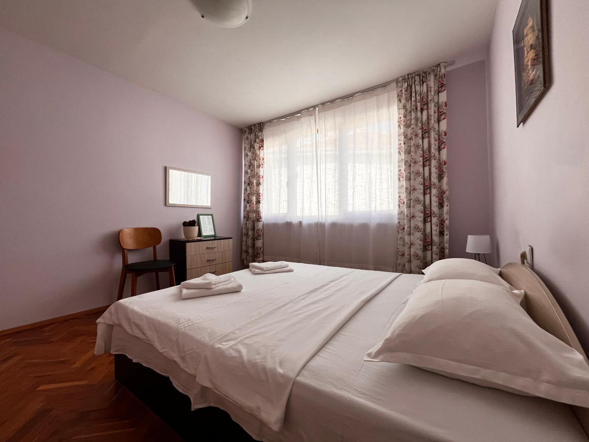 Guest House Lilly Νεσέμπαρ Εξωτερικό φωτογραφία